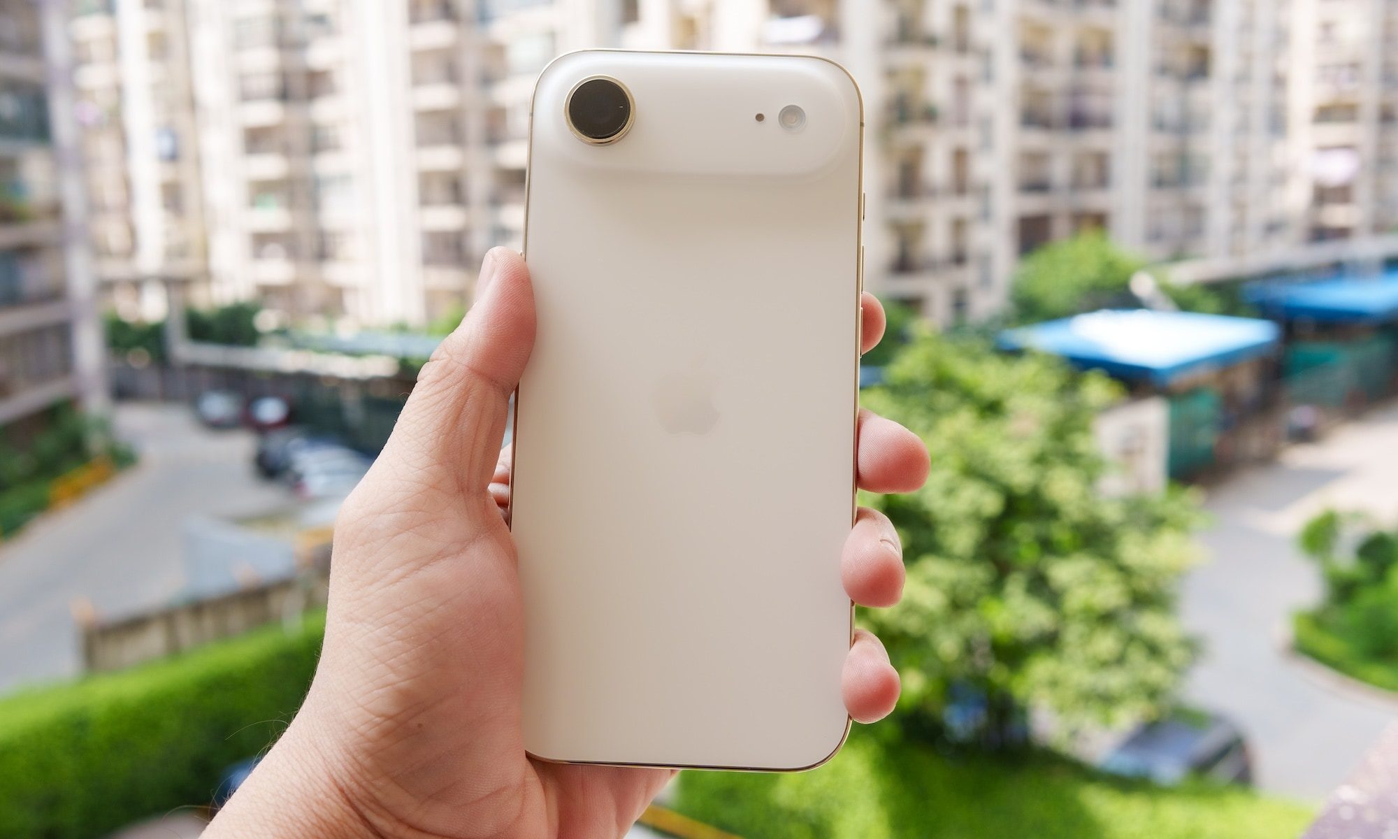 iPhone Air en main