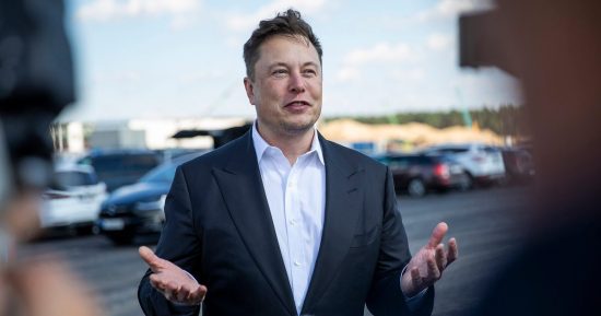 SpaceX d'Elon Musk pourrait créer un appareil IA plus fin que l'iPhone