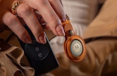 Oubliez l'AirTag d'Apple, le nouveau tracker Android de Motorola dure plus de 500 jours et coûte également moins cher