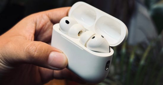 Selon la rumeur, l'appareil photo AirPods Pro d'Apple pourrait avoir rencontré un obstacle majeur