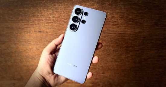 Les Galaxy S27 Pro et Ultra de Samsung pourraient enfin abandonner cette ancienne caméra selfie