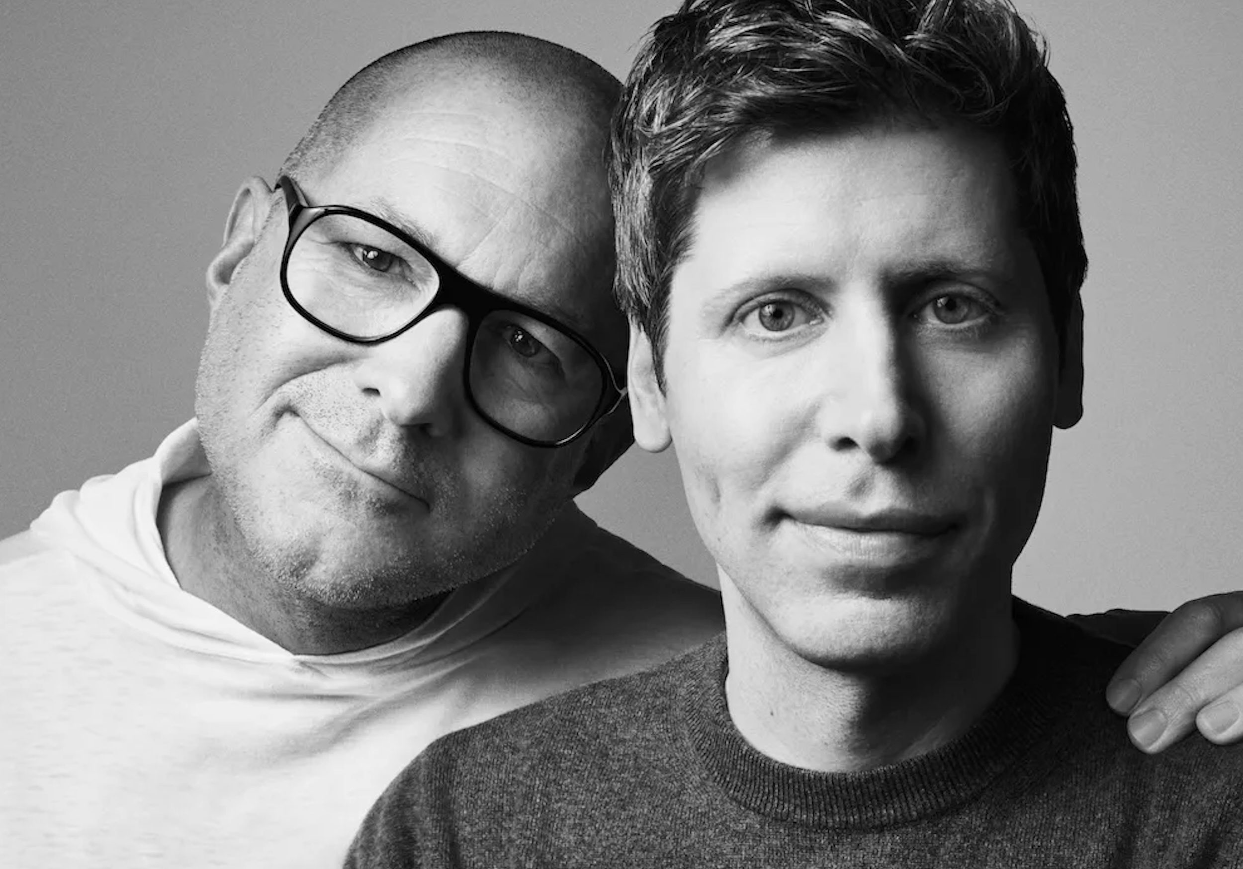 Jony Ive et Sam Altman.