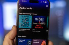 Les livres audio IA peuvent-ils mieux raconter que les humains ? Cette étude dit que de nombreux auditeurs le pensent