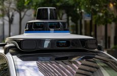 Un nouveau modèle d’IA veut que les voitures autonomes réfléchissent avant de faire un écart