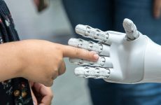 Les ambitions de Samsung en matière de robot humanoïde sont réelles, mais les usines passent avant tout