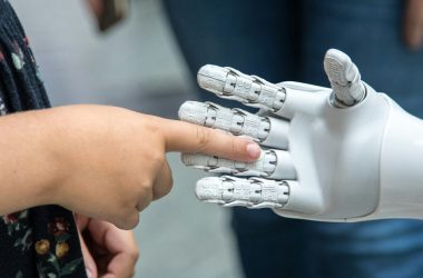 Les ambitions de Samsung en matière de robot humanoïde sont réelles, mais les usines passent avant tout