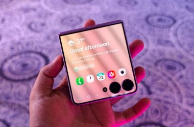 Samsung facilite l'exécution de plusieurs applications sur l'écran de couverture du Galaxy Z Flip 8