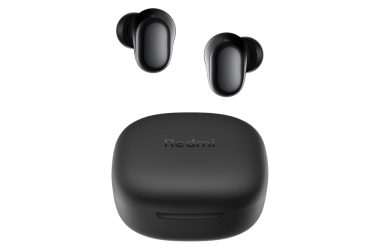 Écouteurs sans fil Xiaomi Redmi Buds 6 Play avec leur boîtier de charge